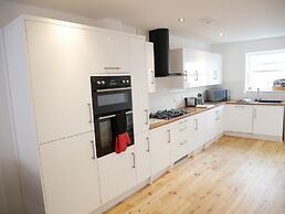 Lower Gill Gardens Penthouse