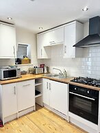 Lower Gill Gardens Penthouse