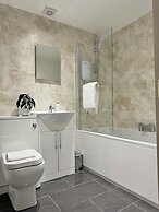 Lower Gill Gardens Penthouse