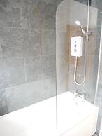 Lower Gill Gardens Penthouse