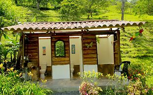 Refugio Puente Explanacion Ecolodge