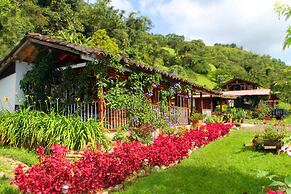 Refugio Puente Explanacion Ecolodge