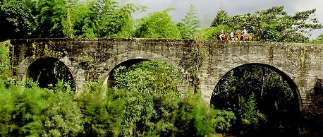 Refugio Puente Explanacion Ecolodge