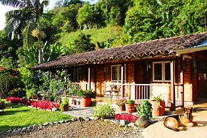 Refugio Puente Explanacion Ecolodge