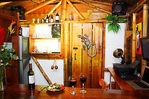 Refugio Puente Explanacion Ecolodge