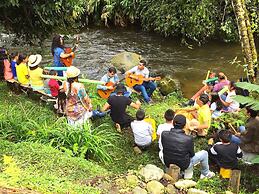 Refugio Puente Explanacion Ecolodge