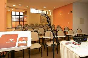 Hotel Minas Tower