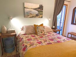 Wisteria Guest House