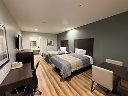 Scottish Inn & Suites - IAH Airport