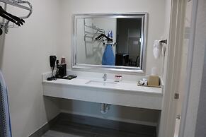 Scottish Inn & Suites - IAH Airport