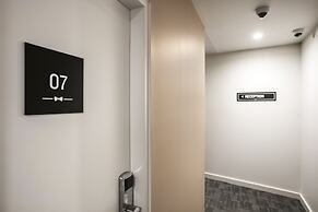 Nightcap at The Cheeky Squire