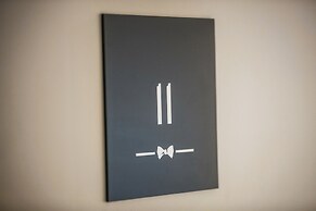 Nightcap at The Cheeky Squire