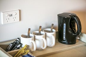 Nightcap at The Cheeky Squire