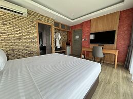 La Isla Pranburi Beach Resort