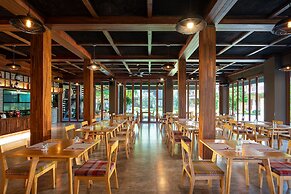 La Isla Pranburi Beach Resort