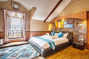 Royal Empire Boutique Hotel