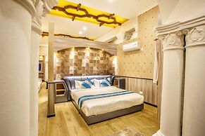 Royal Empire Boutique Hotel