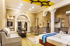 Royal Empire Boutique Hotel