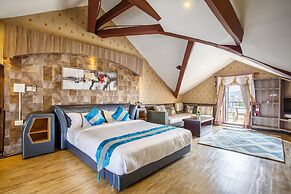 Royal Empire Boutique Hotel