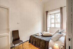 Colonna Suite Luxury - Termini Station Big Apartment