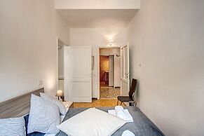 Colonna Suite Luxury - Termini Station Big Apartment