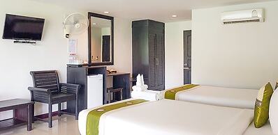 Phornpailin Riverside Resort