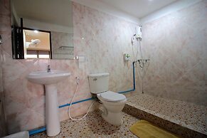 Phornpailin Riverside Resort