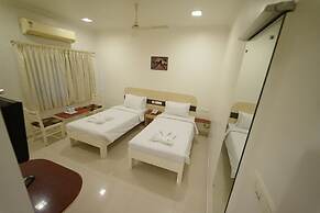 Hotel Palmyra Grand Inn