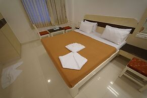 Hotel Palmyra Grand Inn