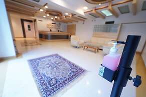 Hotel Palmyra Grand Inn