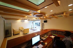 Hotel Palmyra Grand Inn