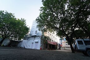 Hotel Palmyra Grand Inn