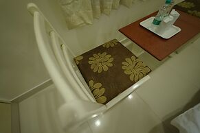 Hotel Palmyra Grand Inn