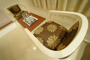 Hotel Palmyra Grand Inn