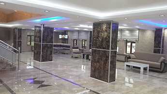 Oz Cavusoglu Hotel