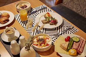 carpe solem KAPOOM - Pop Up Hotel till 2026