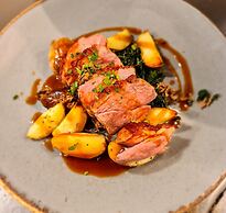 The Lamb and Flag Inn