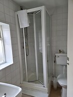 The Lamb and Flag Inn