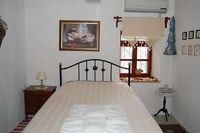 Salkim Konak Agac Evler