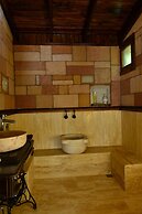 Salkim Konak Agac Evler