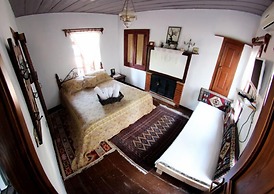 Salkim Konak Agac Evler