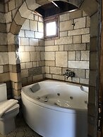 Salkim Konak Agac Evler