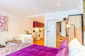 Lisbon Core Bairro Alto Chiado