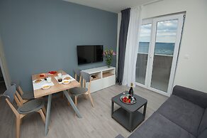 Seaside Luxury Suites