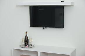 Seaside Luxury Suites