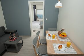 Seaside Luxury Suites