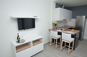 Seaside Luxury Suites