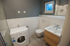 Seaside Luxury Suites