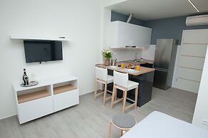 Seaside Luxury Suites