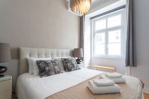 Santa Justa 24 Lisbon Downtown